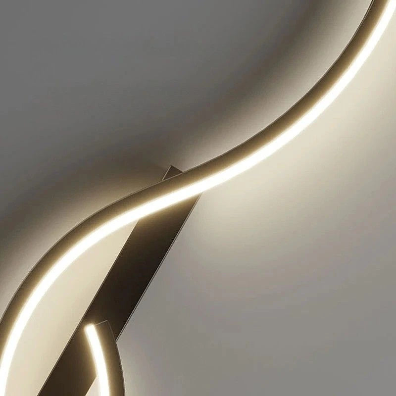 Applique murale LED noire dimmable et design pour salon et chambre